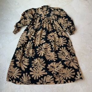 Adrianna Papell Black and Tan Floral Print Blouse